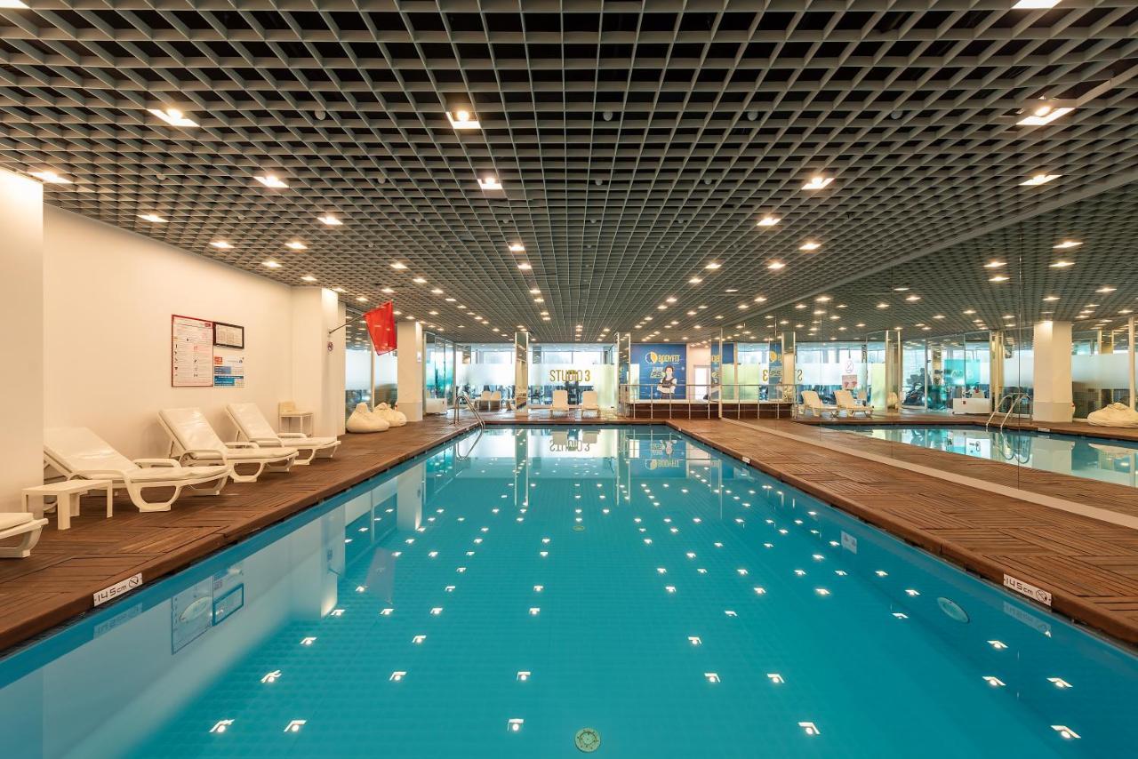 Hotel Su & Aqualand Antalya Eksteriør billede The swimming pool